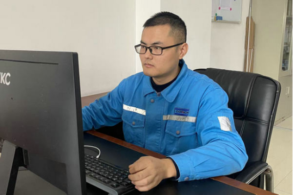 先進個人報道-王小峰(1)190 先進個人報道-王小峰(1)190